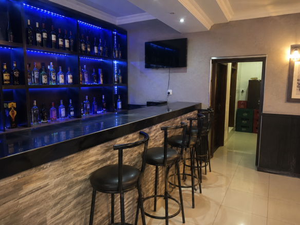 Alquila Bar en Mongomo